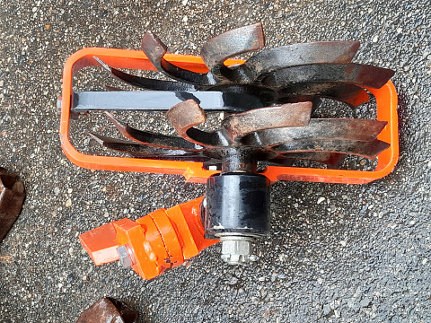 Reihenbearbeitungsgeräte inGetzersdorf