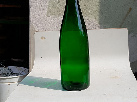 Wein-/Saftflaschen inGetzersdorf