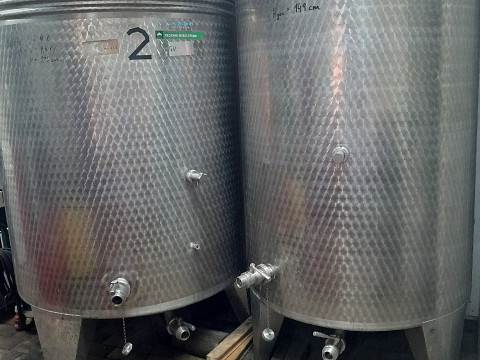 2 x Wein-/Maischetank inGetzersdorf 2 x Wein-/Maischetank inGetzersdorf